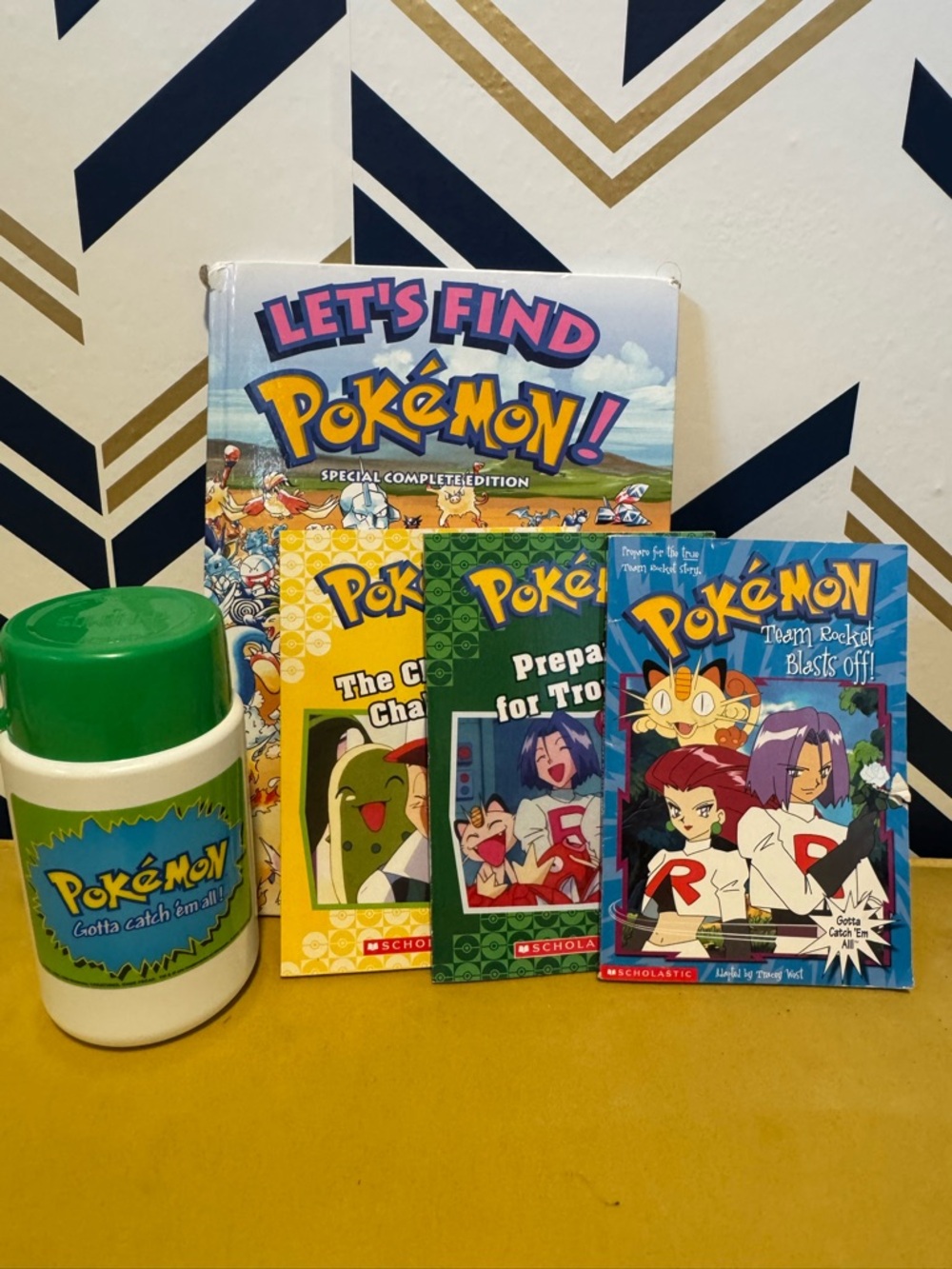 Y2K and Newer Pokémon- 3 Chapter Books, a Look and Find and Plastic Thermos Lot